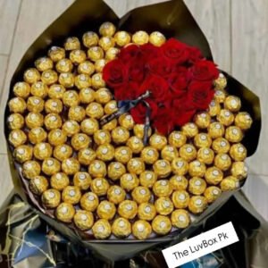 Golden Empire – 100 Ferrero Rocher Bouquet with Red Roses (Ultra Luxury Edition)