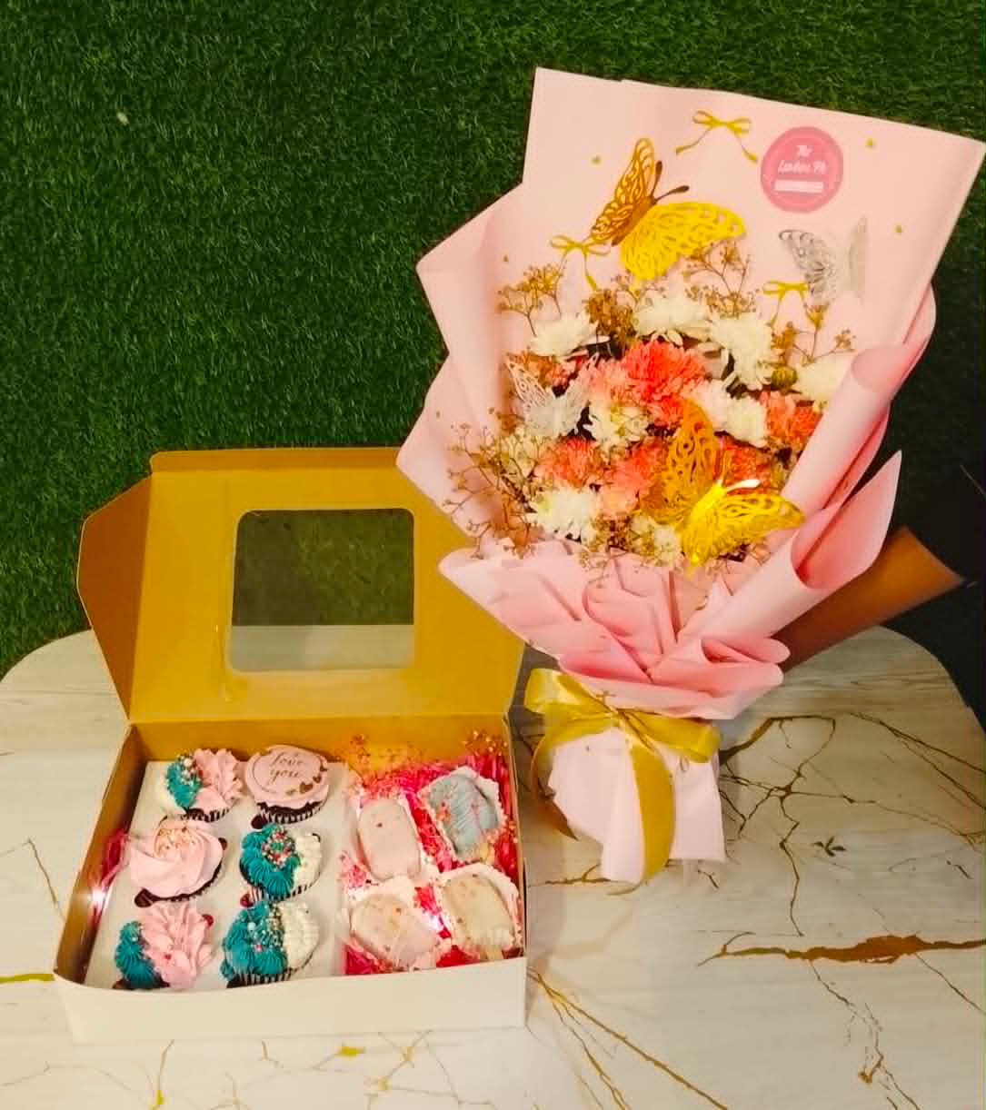 Blush Belle Collection – Luxury Pink Floral Dessert Gift Box