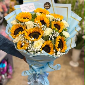 The Imperial Gentleman – Imported White Rose & Sunflower Luxury Bouquet