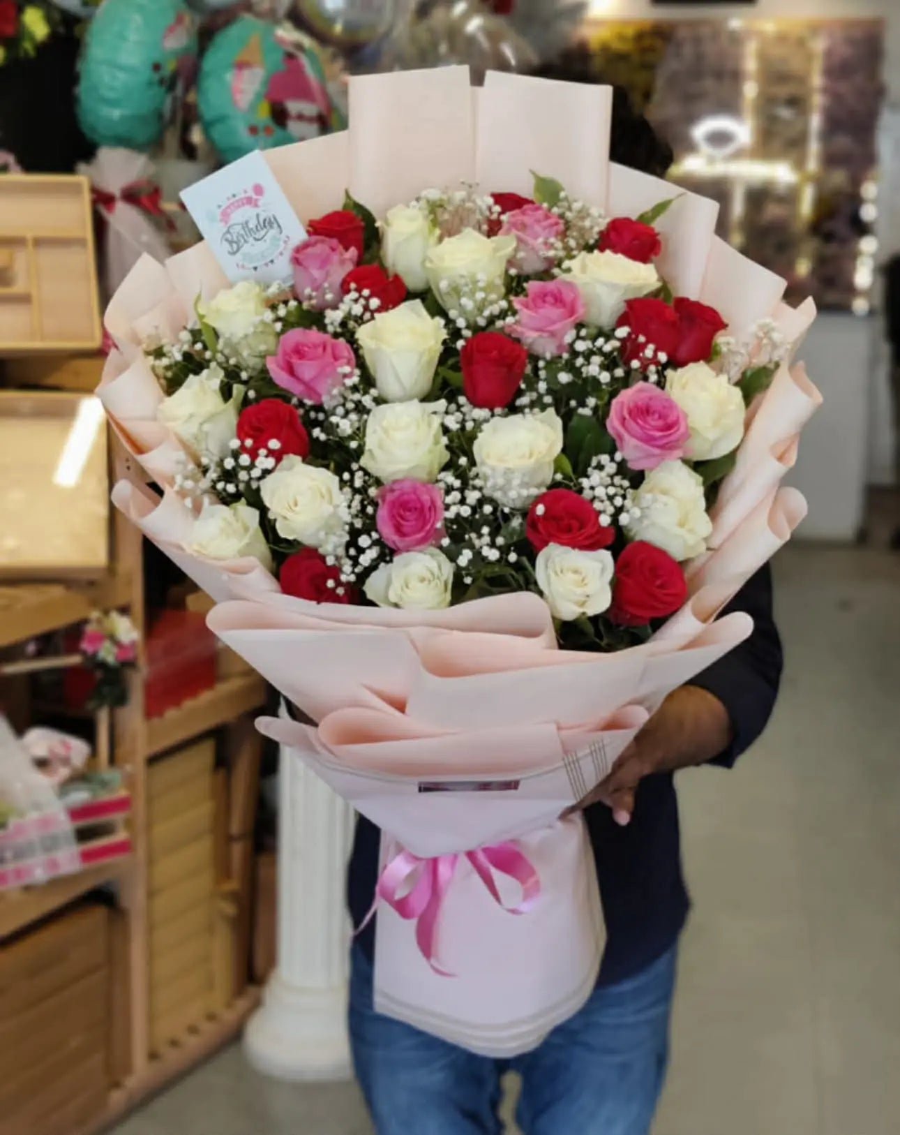 Royal Symphony Luxe Oversized Long-Stem Rose Bouquet