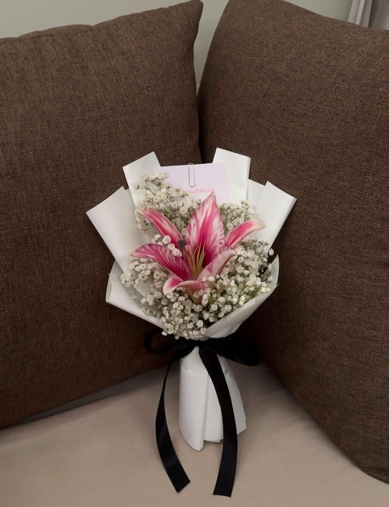 Pure Elegance – Mini White Lily & Baby’s Breath Bouquet