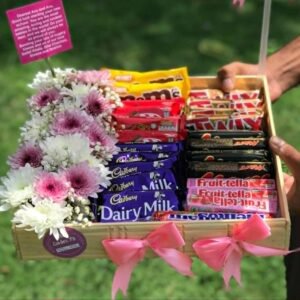 Dual Bloom Luxe – Mother’s Day Chocolate & Floral Wooden Tray