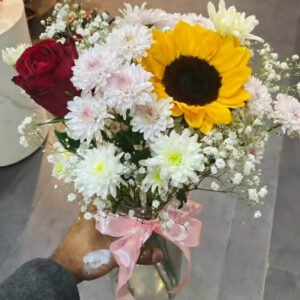 Graceful Bloom 💖 Mother’s Day Glass Vase Arrangement