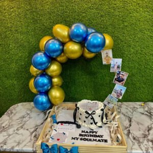 Memory Maker 🎈 Personalized Cake Tray Gift Basket