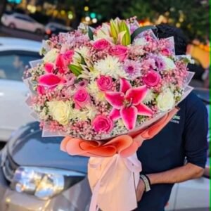 Rosé Royale Grandeur – XXL Pink & White Luxury Floral Bouquet