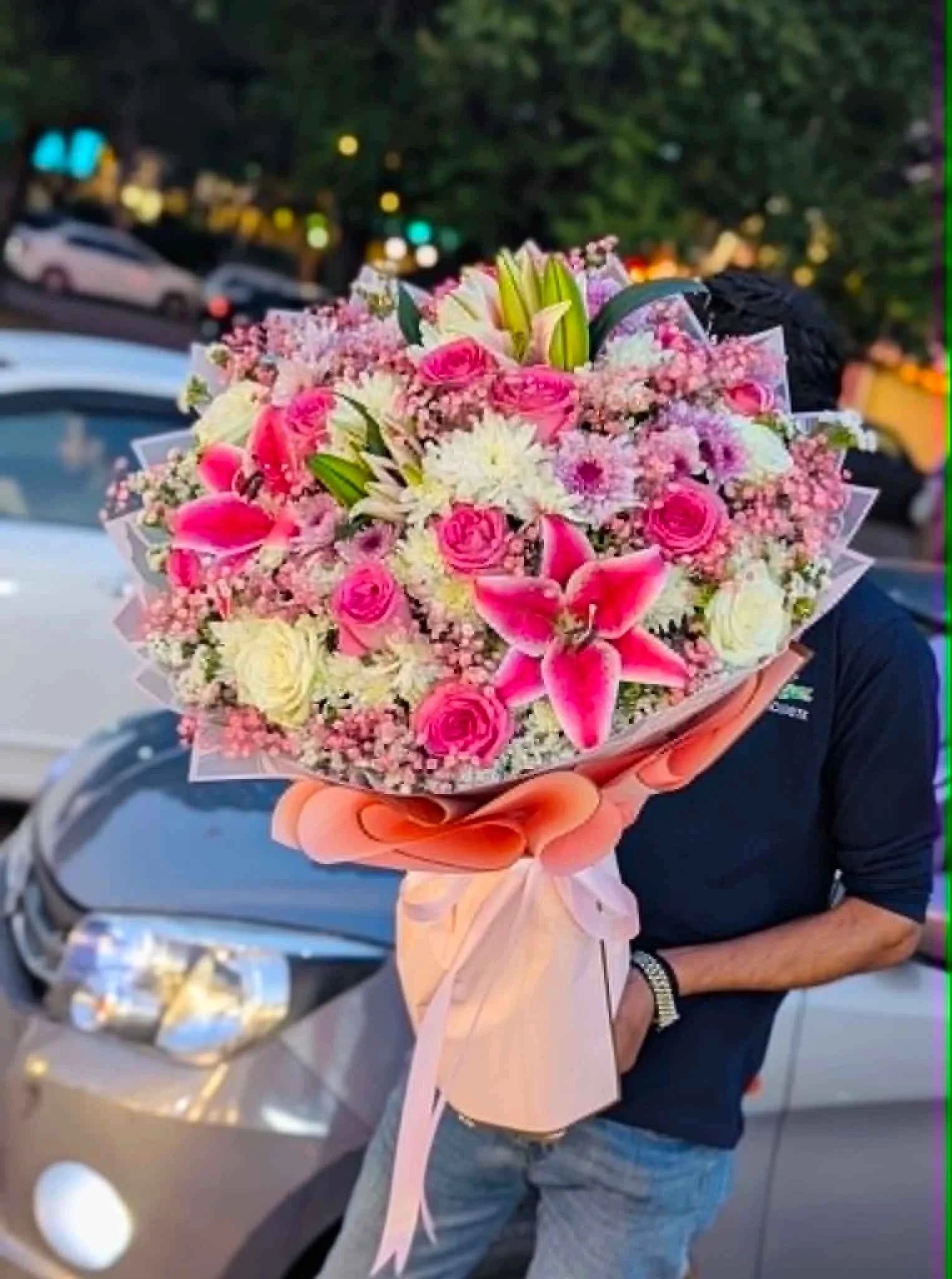 Rosé Royale Grandeur – XXL Pink & White Luxury Floral Bouquet