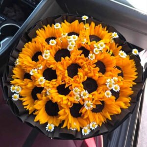 Sunshine 30 – Oversized 30 Sunflower Birthday Bouquet