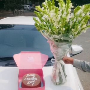 Velvet Tuberose Bliss – Elegant Cake & Floral Birthday Combo