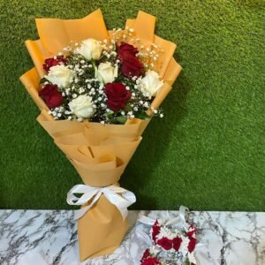 Scarlet Ivory Royale ❤️🤍 – Premium Rose Bouquet & Floral Gajray Set